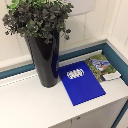 Apartment Square
